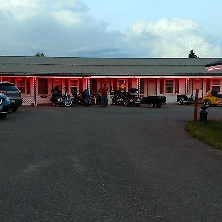 Trail Riders Motel Granby Buitenkant foto