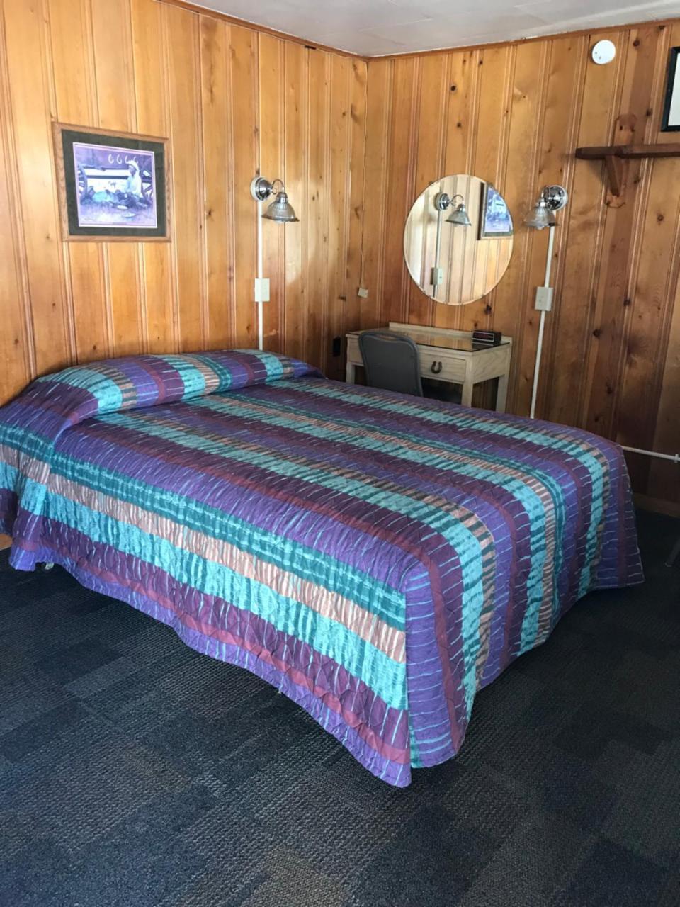Trail Riders Motel Granby Buitenkant foto
